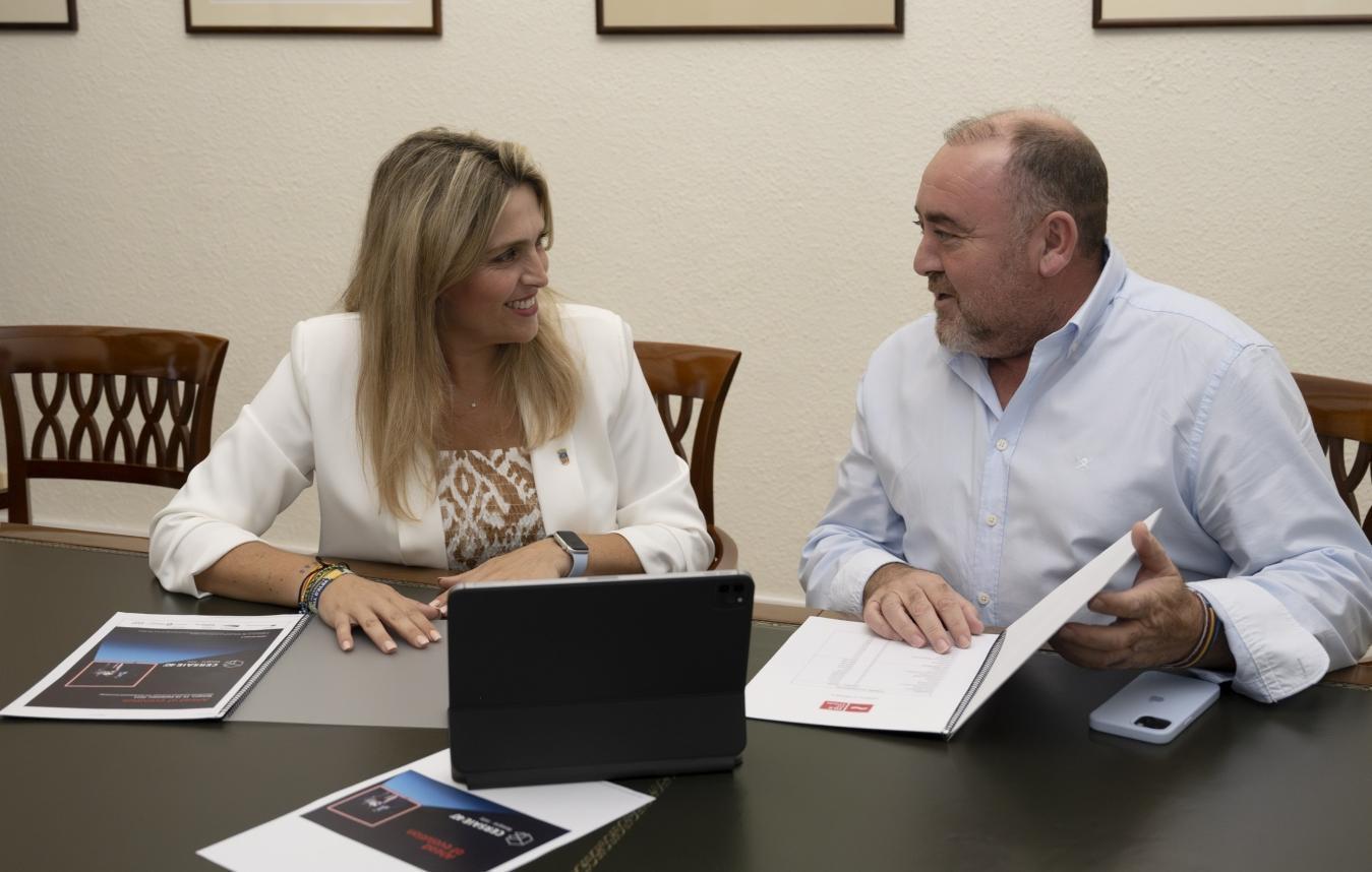 Marta Barrachina respaldará la cerámica de Castellón en Cersaie y se compromete a “defender nuestra industria con firmeza para evitar que se apague”