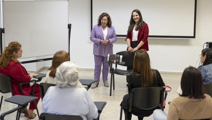 La Diputació de Castelló destaca la important labor del servei de teleassistència per a millorar la qualitat de vida de les persones majors