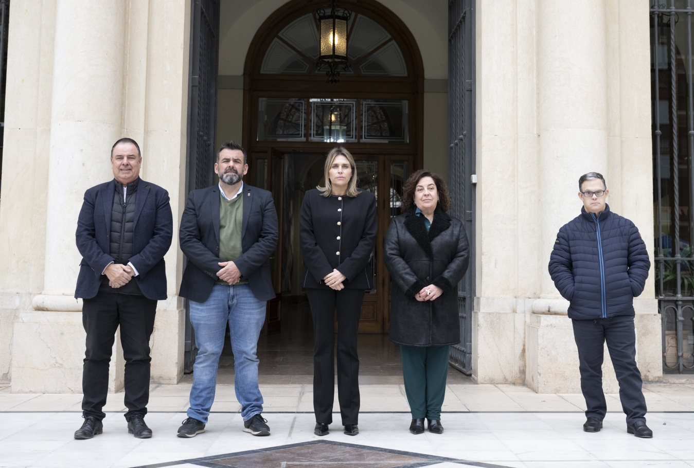 La Diputación de Castellón muestra su condena al crimen de violencia machista en Alicante