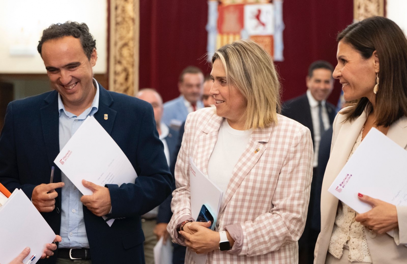 La Diputació de Castelló es marca el repte de millorar l'eficiència energètica en l'enllumenat públic de municipis de menys de 1.000 habitants
